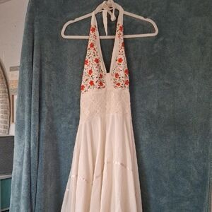 JuJu White and Red Floral Backless Dress